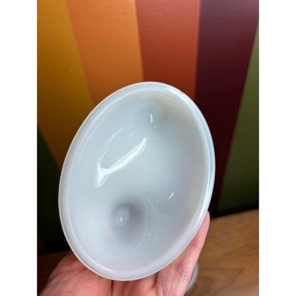 Milkglass glass hen on a nest HON collectable catch all trinket dish Hazel Atlas - Picture 6 of 9